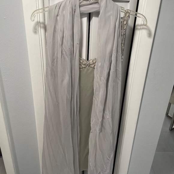 Celeste Couture Gorgeous Dress Norman LeNain Shawl - Picture 3 of 12